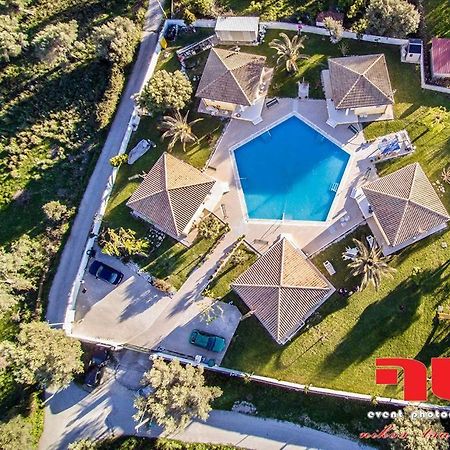 Iliaktida Studio-Villas Frínion Dış mekan fotoğraf