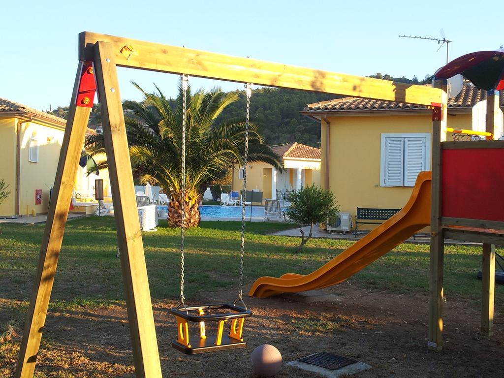 Iliaktida Studio-Villas Frínion Oda fotoğraf