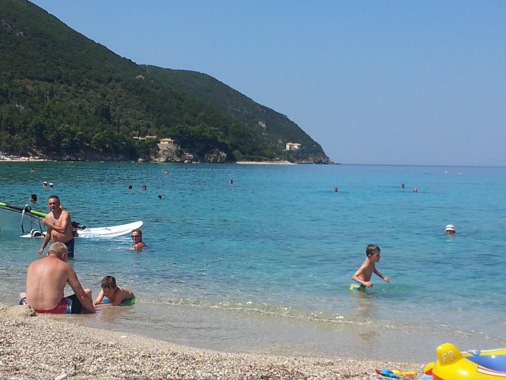 Iliaktida Studio-Villas Frínion Oda fotoğraf