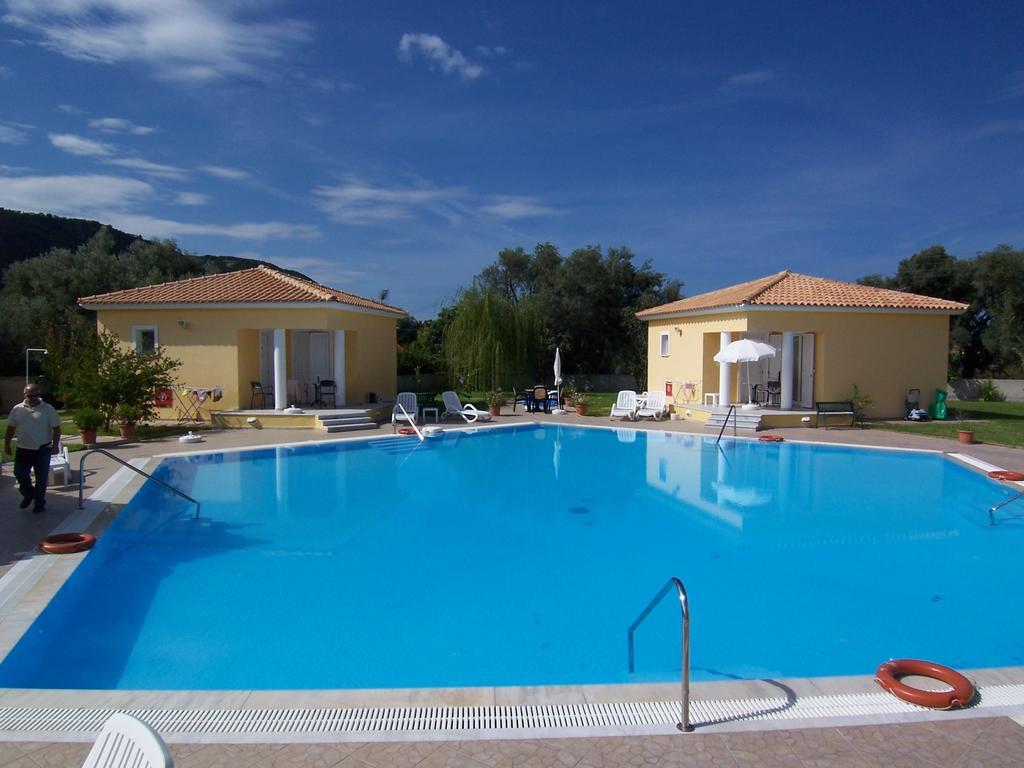 Iliaktida Studio-Villas Frínion Oda fotoğraf