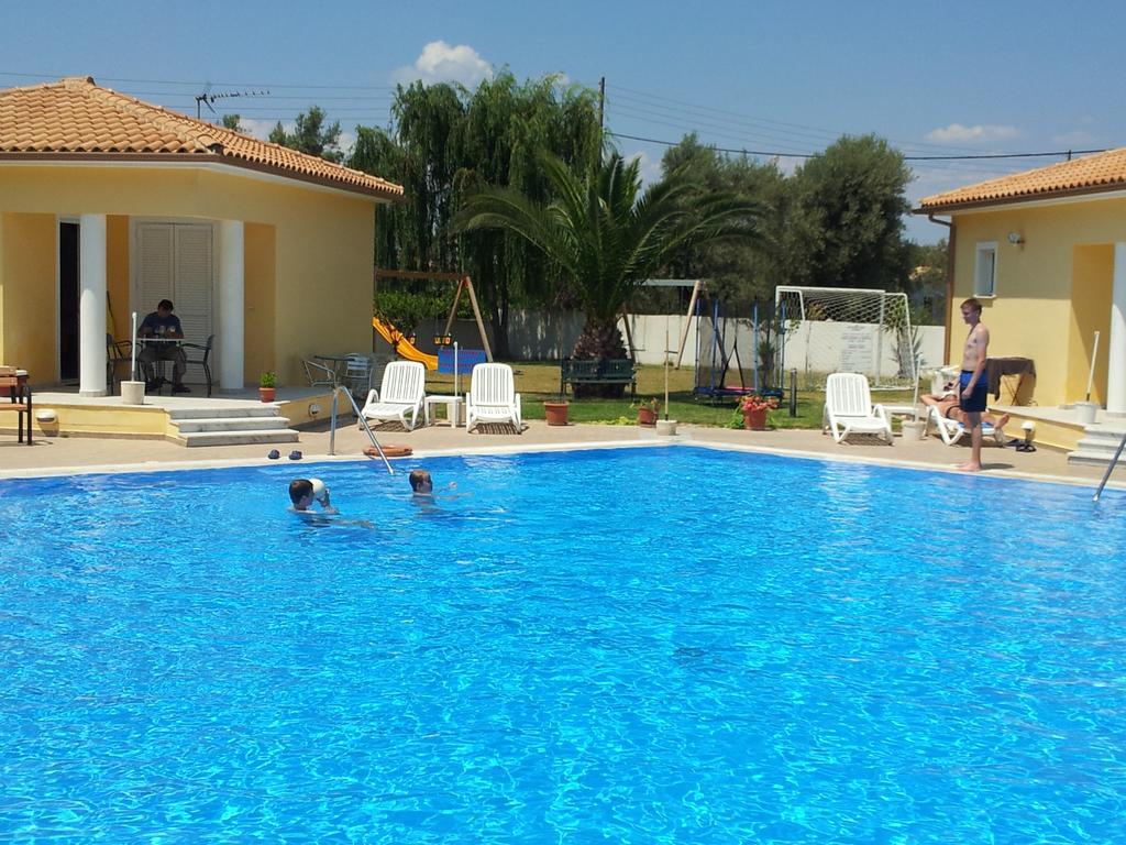 Iliaktida Studio-Villas Frínion Oda fotoğraf