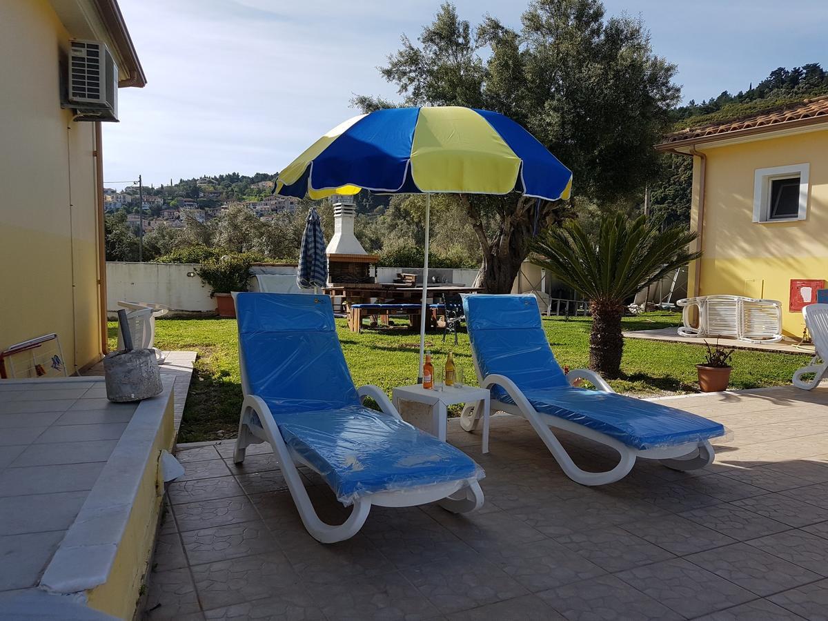 Iliaktida Studio-Villas Frínion Dış mekan fotoğraf